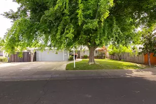 2855 La Colina Way, Carmichael, CA 95608 - Photo 2