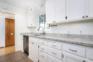 2855 La Colina Way, Carmichael, CA 95608 - Photo 8