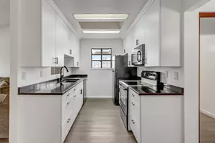 2350 Alta Garden Ln, Sacramento, CA 95825 - Photo 10