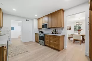 894 Larch Ln, Sacramento, CA 95864 - Photo 20