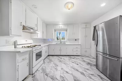 3176 Callecita Street, Sacramento, CA 95815 - Photo 12