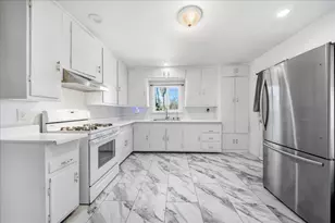 3176 Callecita St, Sacramento, CA 95815 - Photo 12