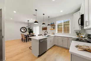 210 D St, Roseville, CA 95678 - Photo 26