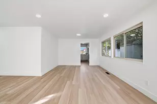 8437 Hidden Valley Cir, Fair Oaks, CA 95628 - Photo 8