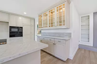 8437 Hidden Valley Circle, Fair Oaks, CA 95628 - Photo 18