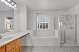 208 Rector Ln, Modesto, CA 95357 - Photo 20