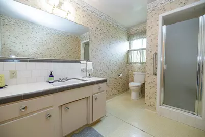 909 Mount Vernon Drive, Modesto, CA 95350 - Photo 32