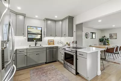 2860 Tioga Way, Sacramento, CA 95821 - Photo 4