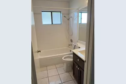 7441 Spicewood Drive, Sacramento, CA 95831 - Photo 12