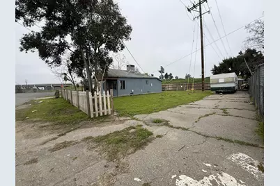 1603 W Hazelton Avenue, Stockton, CA 95203 - Photo 4