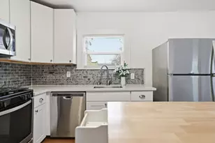 702 Dixieanne Ave, Sacramento, CA 95815 - Photo 12