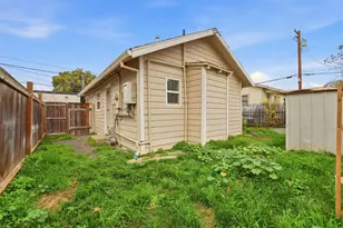 702 Dixieanne Ave, Sacramento, CA 95815 - Photo 54