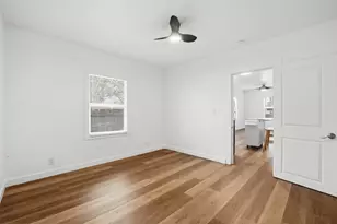 702 Dixieanne Ave, Sacramento, CA 95815 - Photo 22