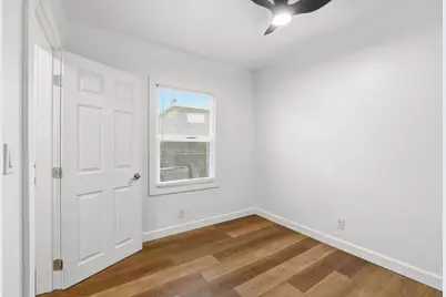 702 Dixieanne Avenue, Sacramento, CA 95815 - Photo 26