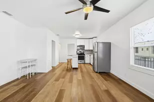 702 Dixieanne Ave, Sacramento, CA 95815 - Photo 8