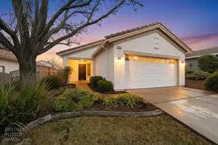 637 Geary Ln, Lincoln, CA 95648 - Photo 2