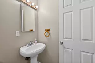 7213 Coronet Ct, Citrus Heights, CA 95621 - Photo 22