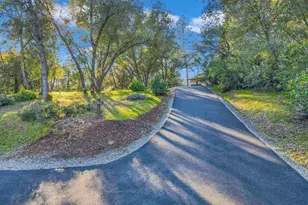 2580 Golden Fawn Trail, Shingle Springs, CA 95682 - Photo 2