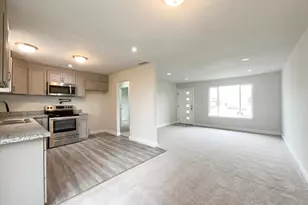 6909 Duckling Way, Sacramento, CA 95842 - Photo 8