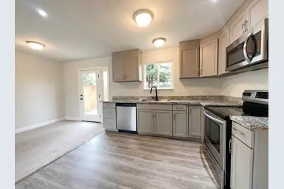 6909 Duckling Way, Sacramento, CA 95842 - Photo 10