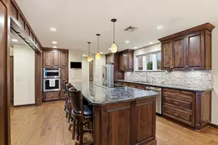 445 Sierra Ln, Sacramento, CA 95864 - Photo 8