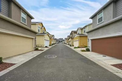 6194 Paseo De Harris, Citrus Heights, CA 95610 - Photo 48