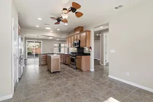 9644 Oakham Way, Elk Grove, CA 95757 - Photo 18