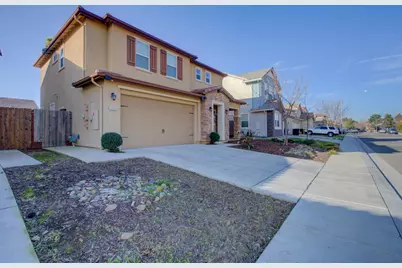 3105 Lake Hill Court, Modesto, CA 95355 - Photo 2