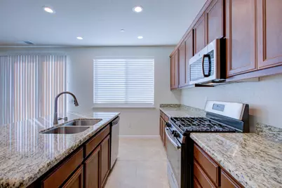 3105 Lake Hill Court, Modesto, CA 95355 - Photo 10