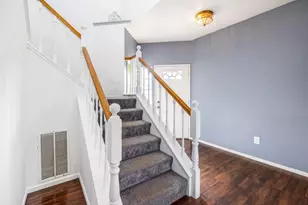 1537 Grass Valley Dr, Woodland, CA 95776 - Photo 8