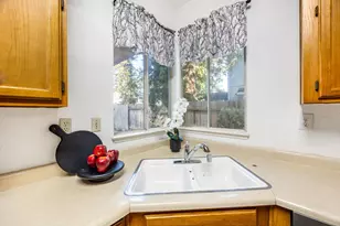 1537 Grass Valley Dr, Woodland, CA 95776 - Photo 18
