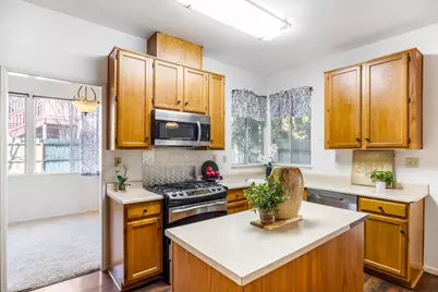 1537 Grass Valley Drive, Woodland, CA 95776 - Photo 16