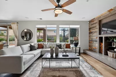 701 Rolling Green Drive, West Sacramento, CA 95605 - Photo 18