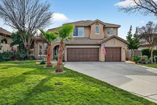 701 Rolling Green Dr, West Sacramento, CA 95605 - Photo 2