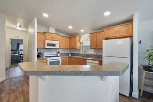 48 Clipper Ln, Modesto, CA 95356 - Photo 10