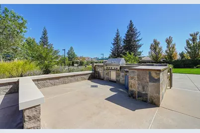 2152 Xavier Lane, Roseville, CA 95747 - Photo 50