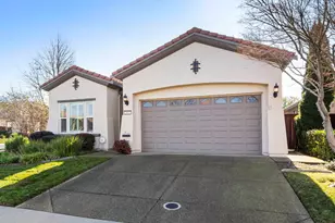 2152 Xavier Ln, Roseville, CA 95747 - Photo 2
