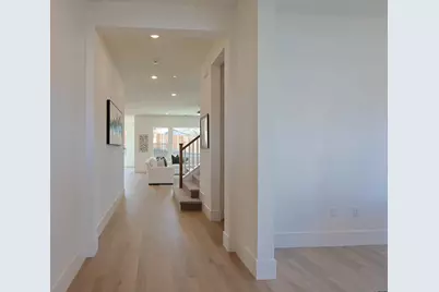 5638 Lakepointe Drive, Rocklin, CA 95677 - Photo 2