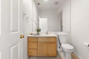 1821 E Gum, Woodland, CA 95776 - Photo 32