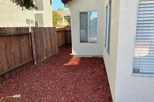 8541 Brisenbourg Way, Antelope, CA 95843 - Photo 38