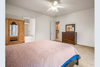 634 Lakecrest Drive, El Dorado Hills, CA 95762 - Photo 24