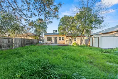 5930 18th Avenue, Sacramento, CA 95820 - Photo 14