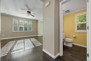 5916 Pebblestone Way, Stockton, CA 95219 - Photo 10