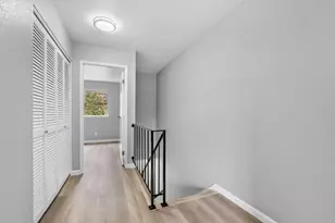 10401 Shaw St, Oakland, CA 94605 - Photo 12