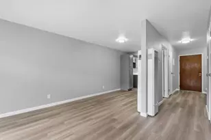 10401 Shaw St, Oakland, CA 94605 - Photo 4