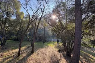 20268 Chaparral Cir, Penn Valley, CA 95946 - Photo 10