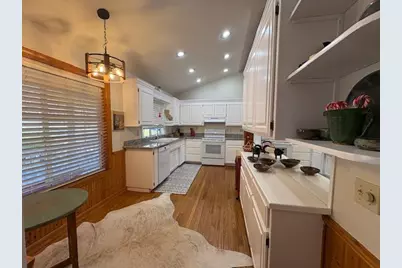 20268 Chaparral Circle, Penn Valley, CA 95946 - Photo 16