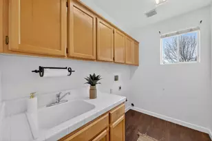 903 Walker Pl, Woodland, CA 95776 - Photo 28