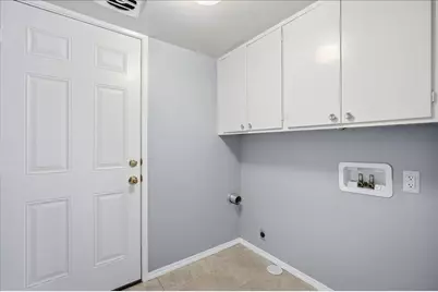 5122 Diablo Drive, Sacramento, CA 95842 - Photo 22