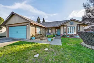 621 Dawnridge Rd, Roseville, CA 95678 - Photo 2